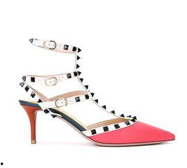 明星华伦天奴高跟,明星演绎的时尚传奇