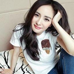 明星动态吃瓜图片,揭秘吃瓜图片背后的惊人真相